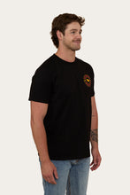 Load image into Gallery viewer, Signature Bull Mens Loose Fit-T-Shirt - Black/Red/Yellow
