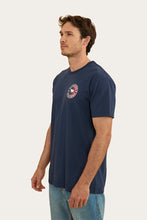 Load image into Gallery viewer, Signature Bull Flag Mens Stock Fit T Shirt - Navy
