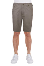 Load image into Gallery viewer, MEN’S BLAIR 5-POCKET SHORT - TAUPE
