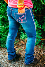 Load image into Gallery viewer, HITCHLEY &amp; HARROW MID RISE - SR2191 &quot;SALEM&quot; PINK STITCH JEANS
