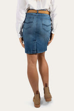 Load image into Gallery viewer, Cara Womens Mid Length  VINTAGE BLUE WASH
